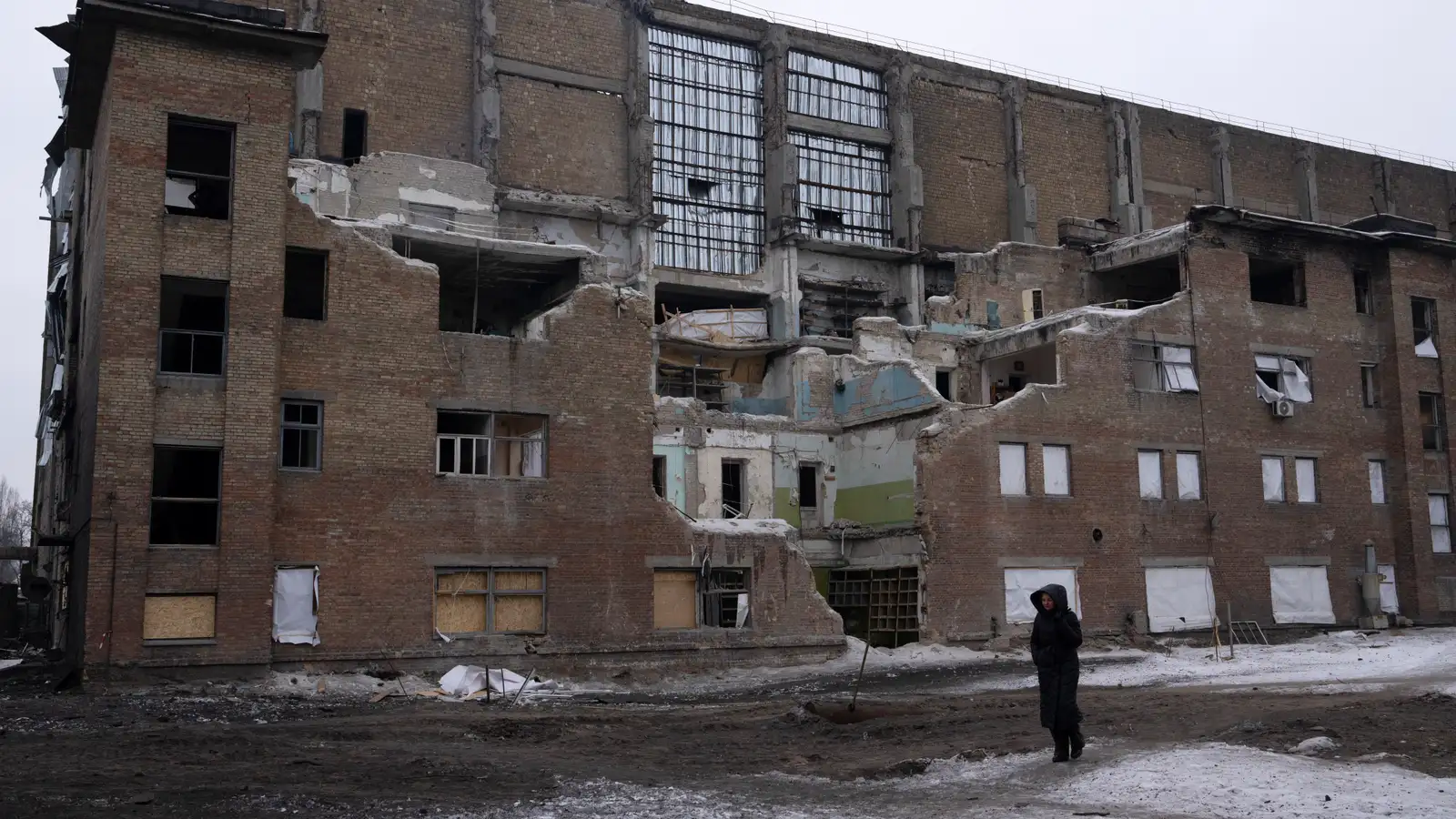 Rafmagnslaust um nær allt land vegna loftárása Rússa