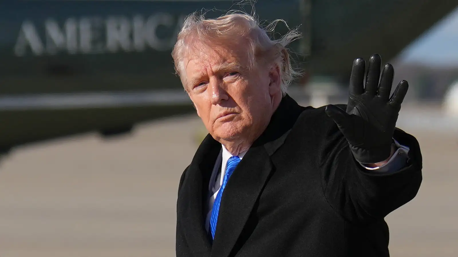 Vinsældir Trumps dvína enn