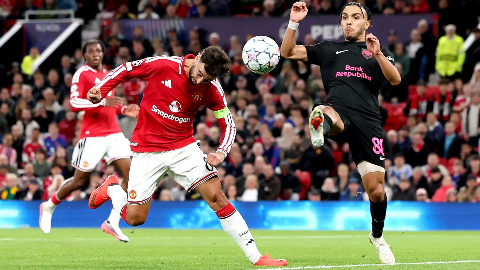 Öruggt hjá Bayern og United í Meistaradeildinni
