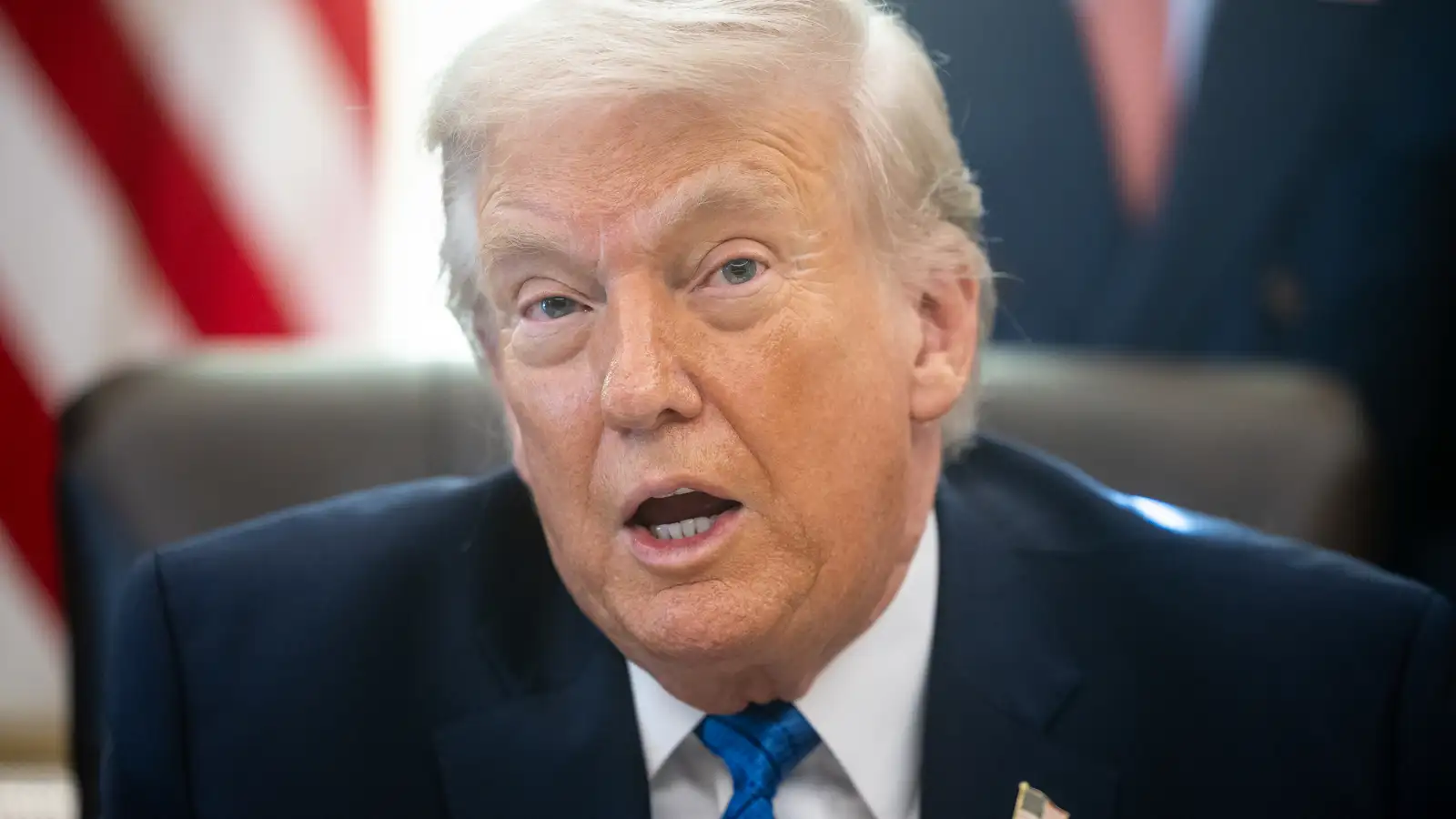 Selja 30 Apache herþyrlur til Ísrael