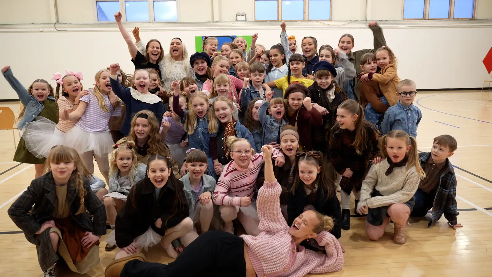 Íslenskur söngleikjaskóli slær í gegn á Youtube