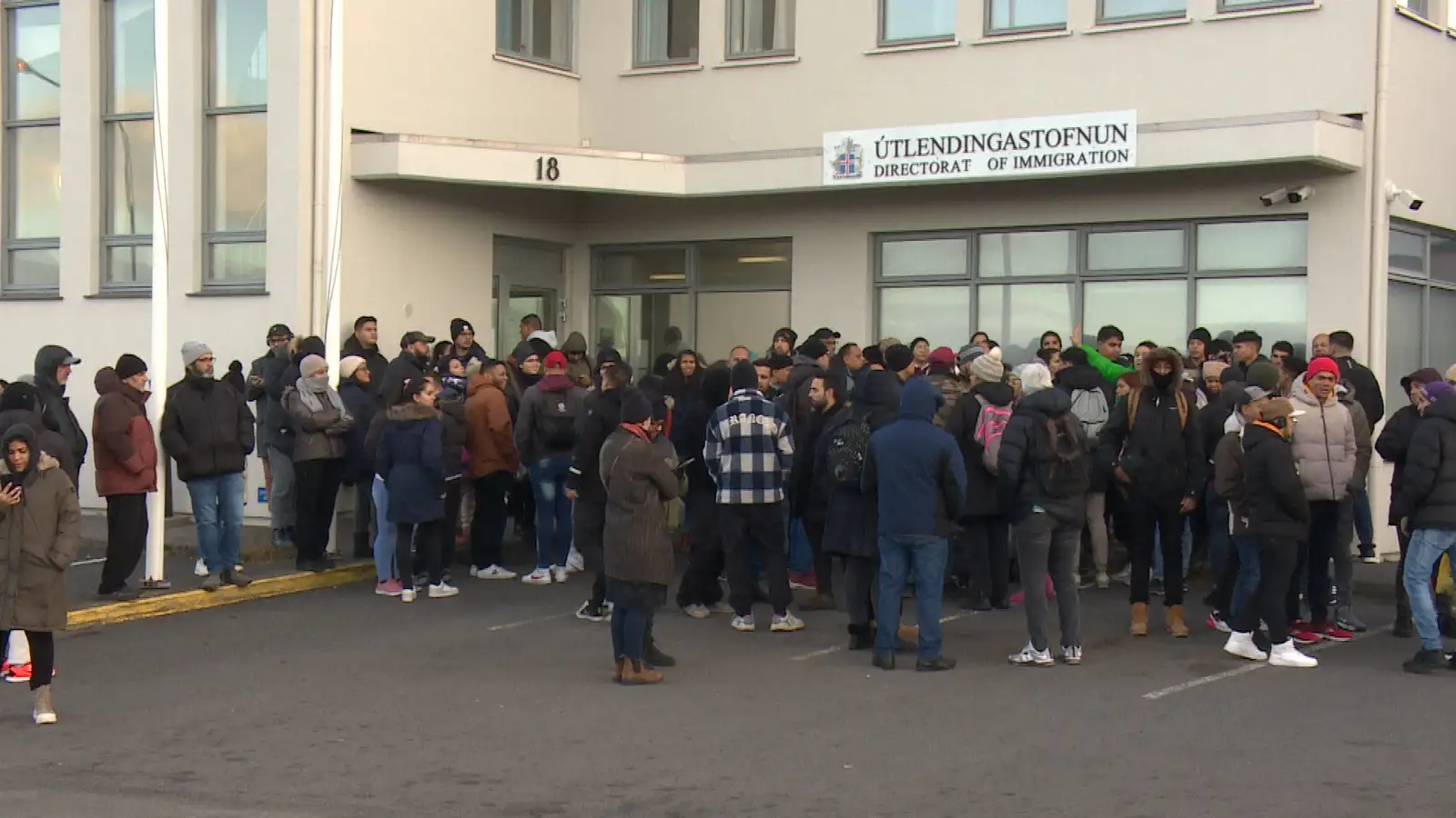 Vilja úttekt á Útlendingastofnun vegna trúnaðarbrots starfsmanns