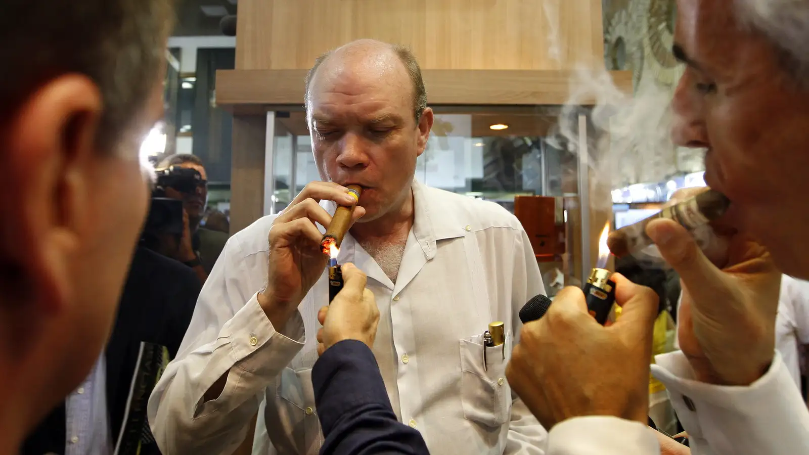 Árleg vindlahátíð blásin af