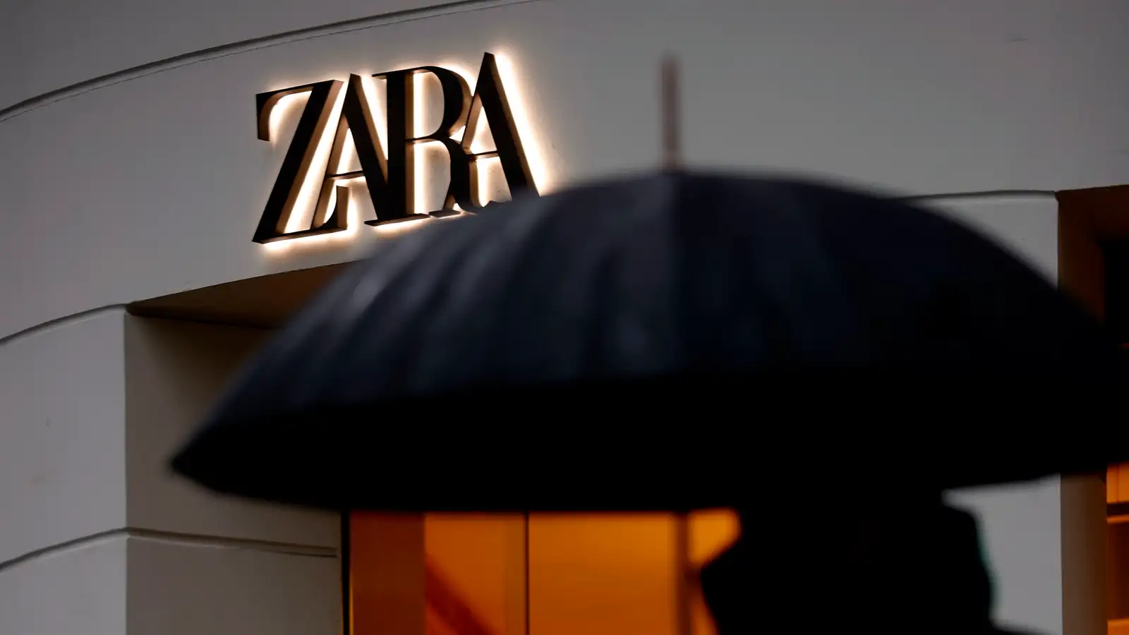 Enn og aftur methagnaður hjá móðurfélagi Zara