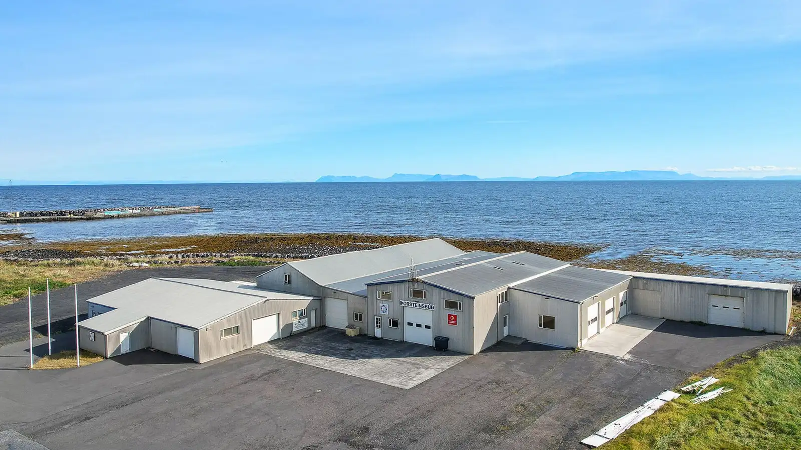 Húsnæði björgunarsveitarinnar Ægis í Garði til sölu