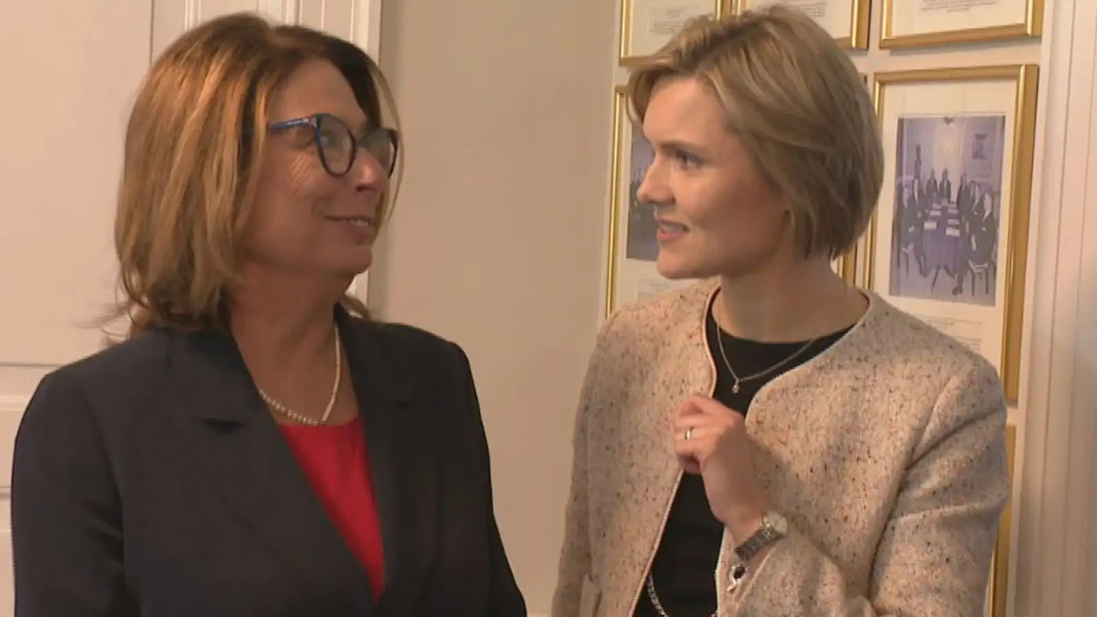 Pólverjar standa saman í mikilvægum málum þrátt fyrir skautun innanlands