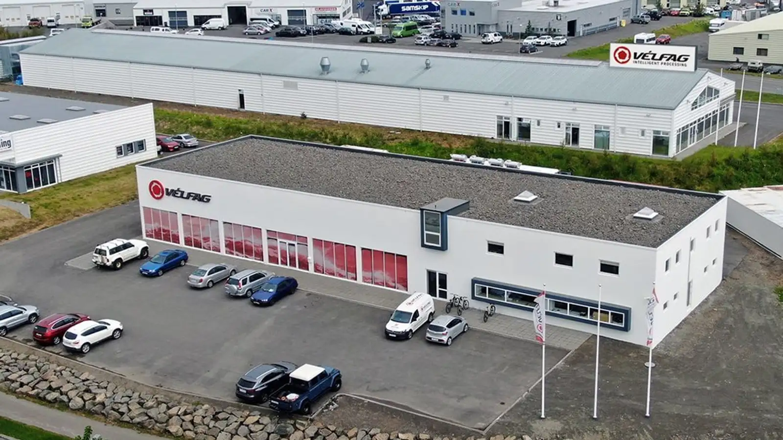 Stöðva starfsemi Vélfags tímabundið