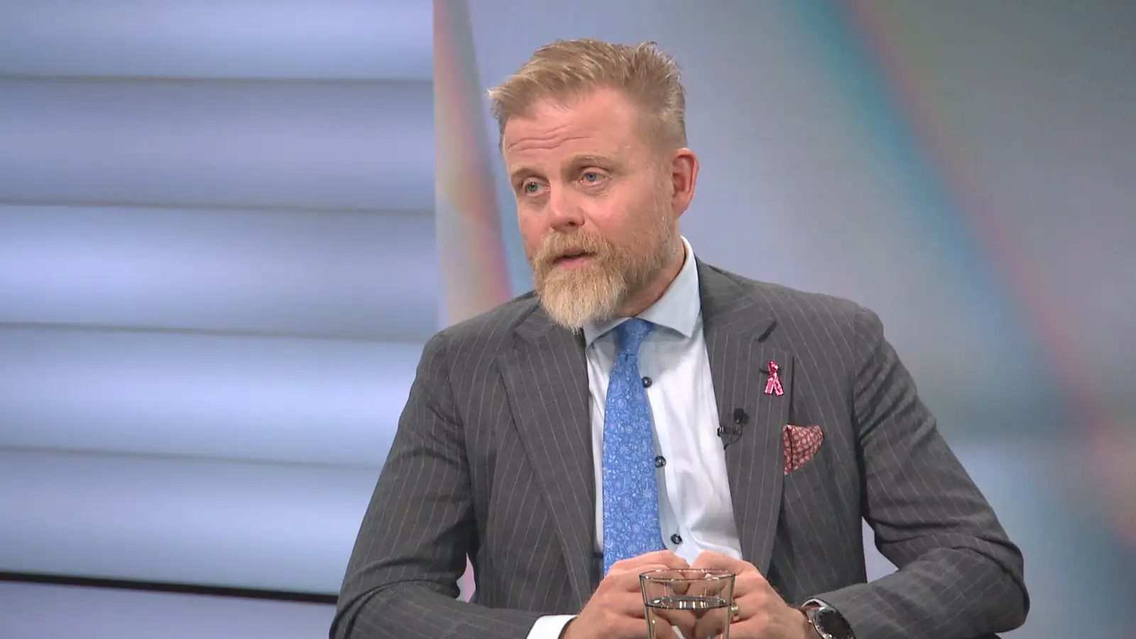 Segir orð sín um „heimskulegt“ frumvarp hafa verið tekin úr samhengi