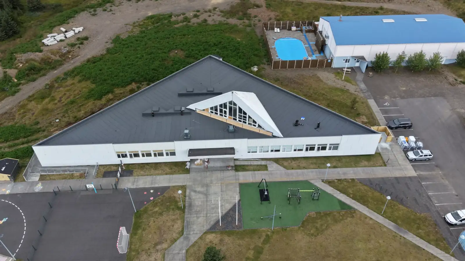 Sextíu milljónir í langþráðar viðgerðir í Breiðdalsskóla