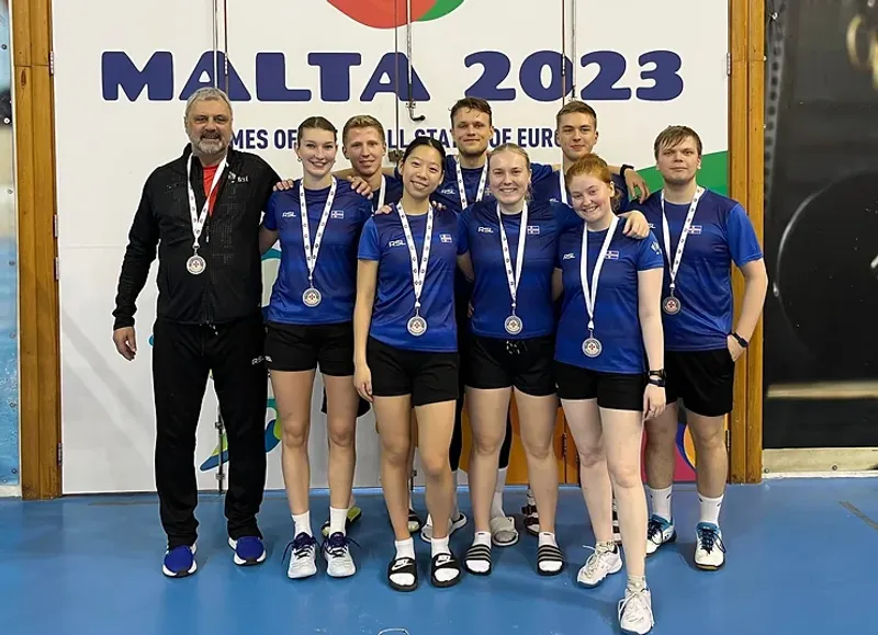Lið Íslands sem keppti á Evrópumóti smáþjóða í badminton í nóvember 2023.