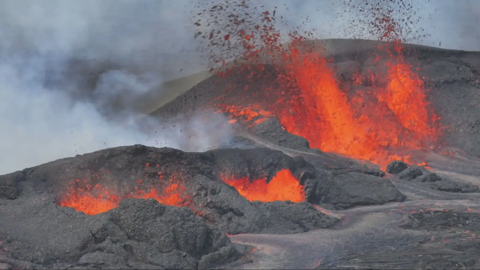 Air quality still affected as eruption declines