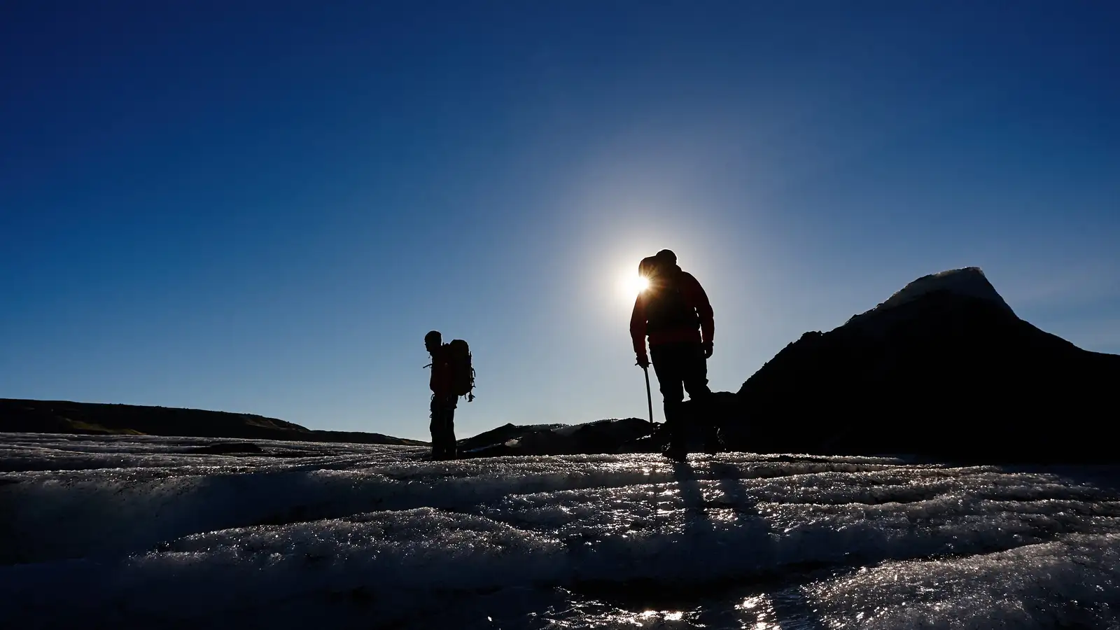Jöklaferðir sífellt hættulegri vegna rýrnunar jökla