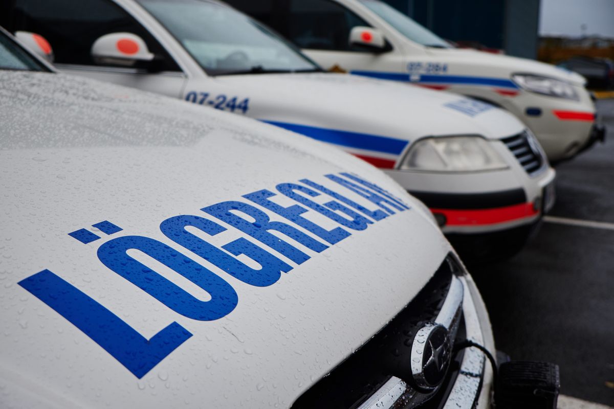 Stalst til að færa bílinn af fyrrverandi - RÚV.is