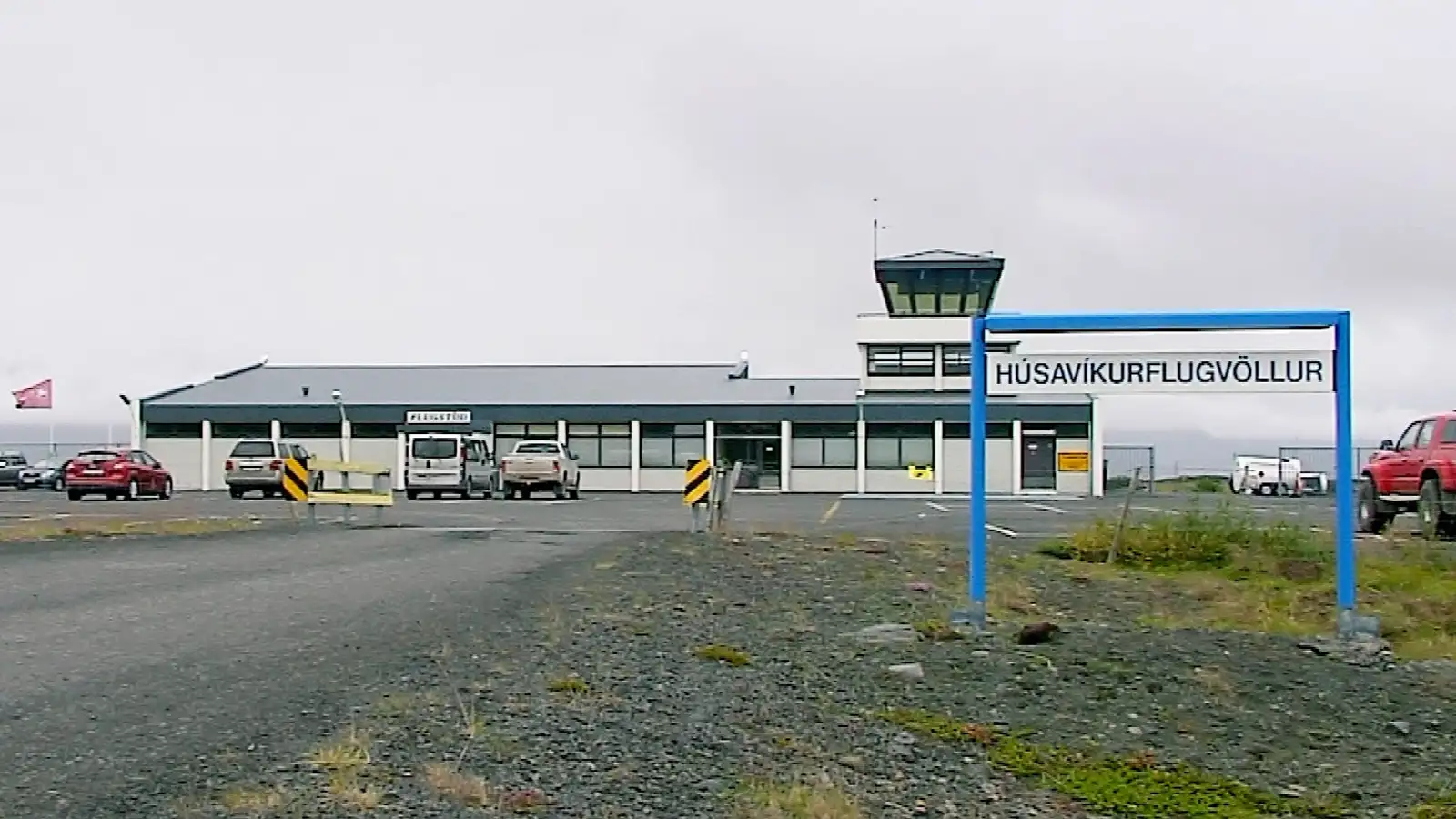 Formaður fjárlaganefndar las það fyrst í frumvarpinu að selja ætti flugstöðina á Húsavík