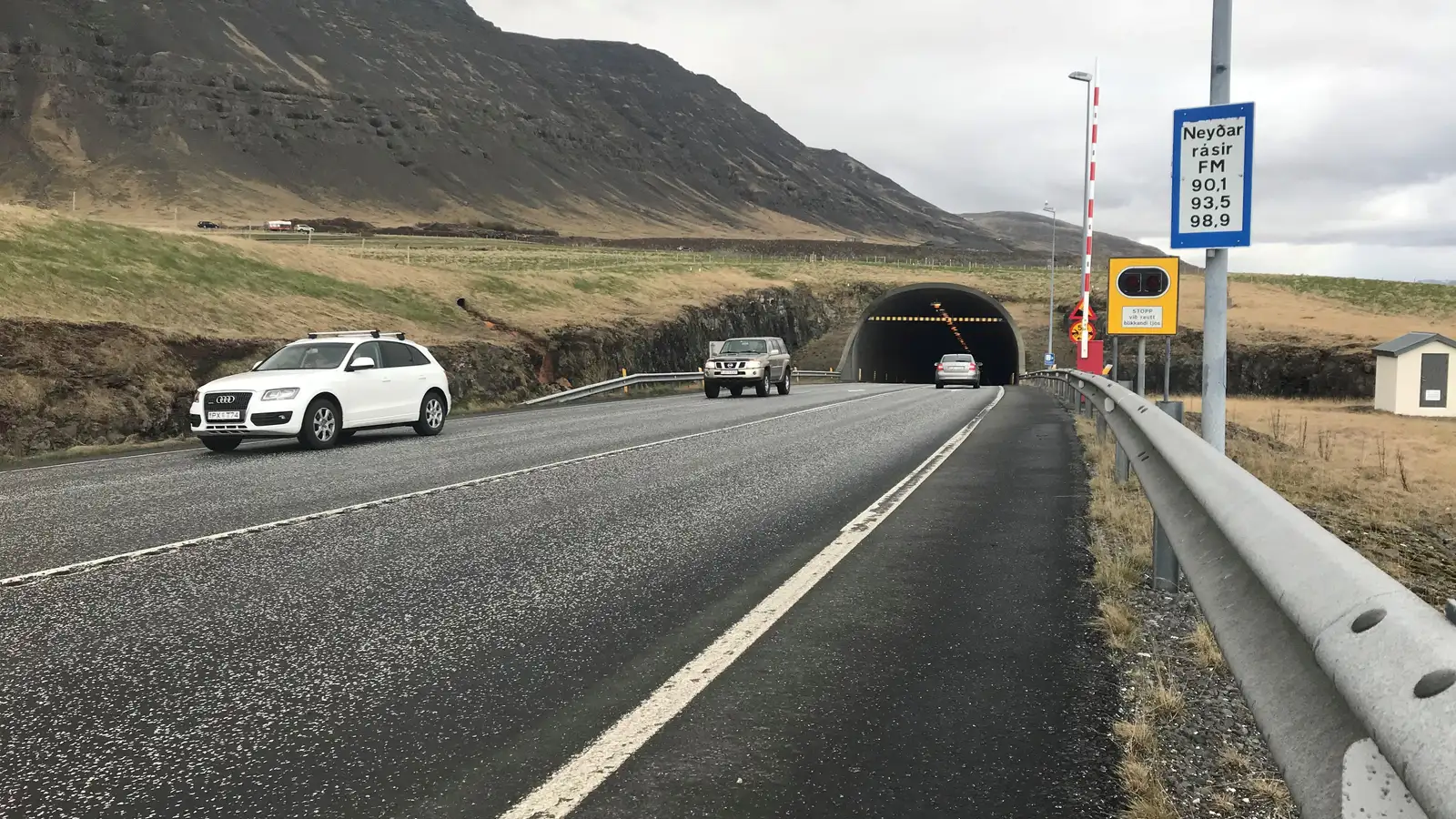 Umferðin þyngist – „Mjög ánægjulegt hvað margir eru á ferðinni í dag“