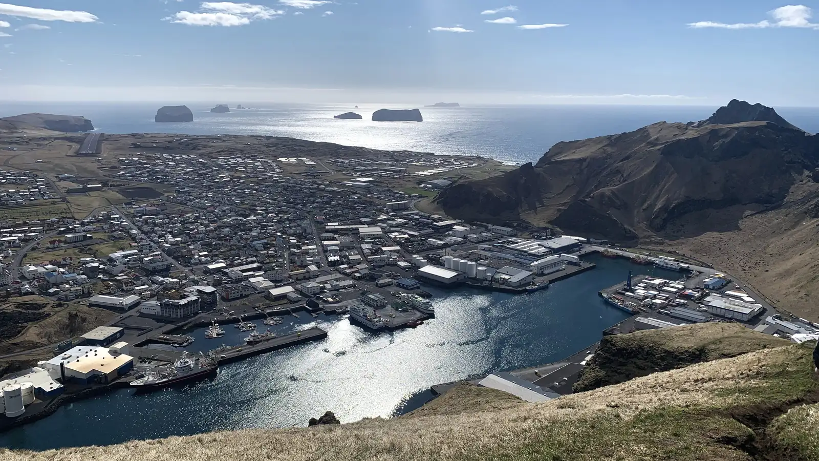 Stór hluti hlutafjáraukningar Eyjaganga tryggður og greiddur