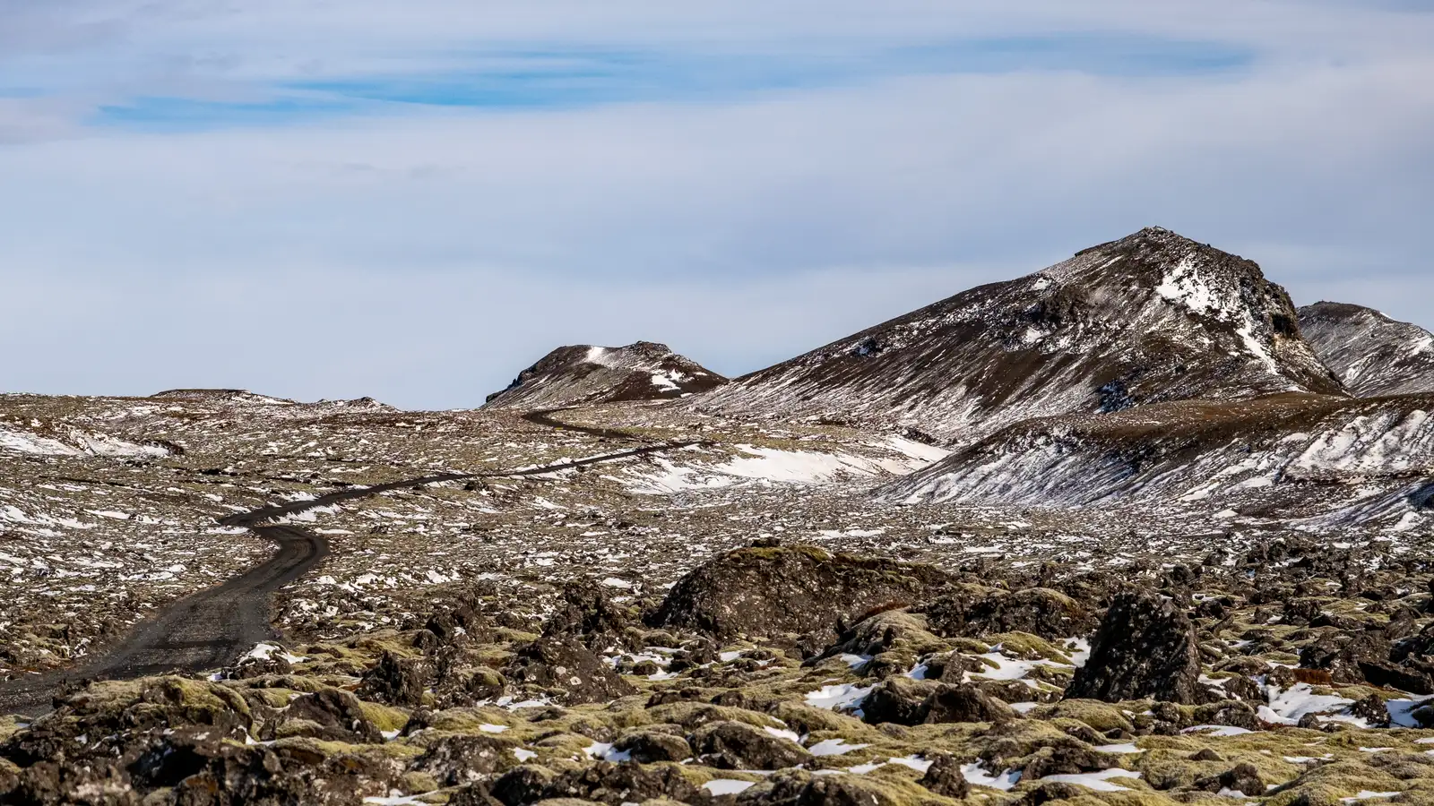 Hæglætis veður og víða bjart með köflum