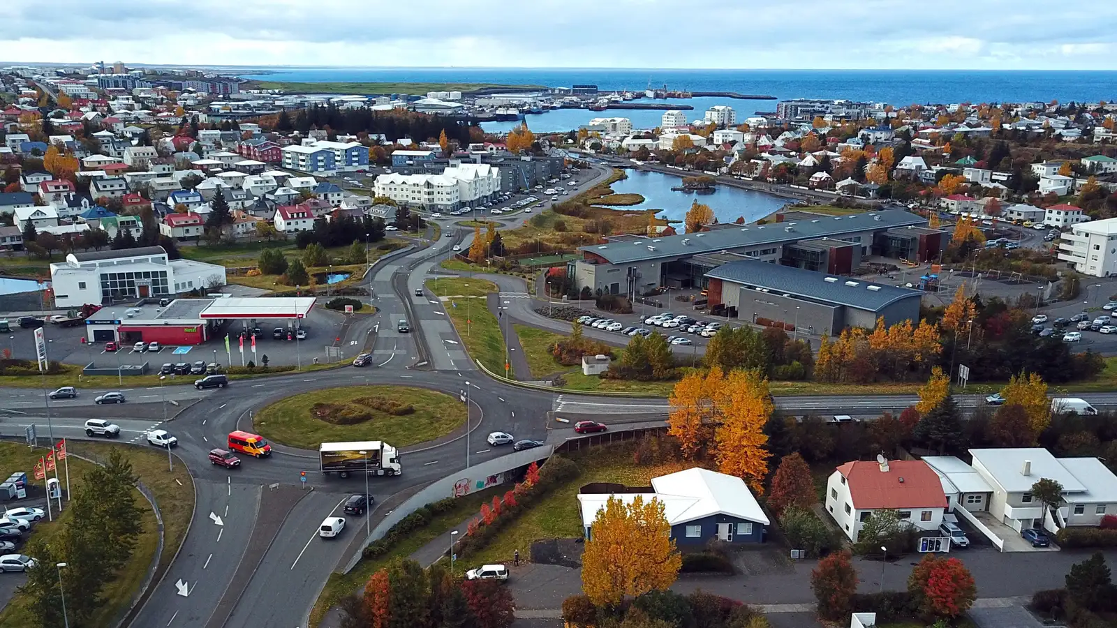 Maður grunaður um kynferðisbrot gegn ungri stúlku