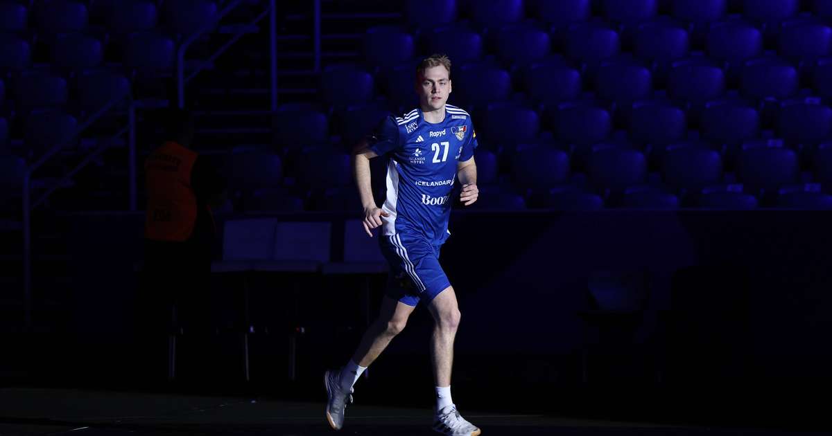 Einar Þorsteinn veikur og utan hóps - RÚV.is