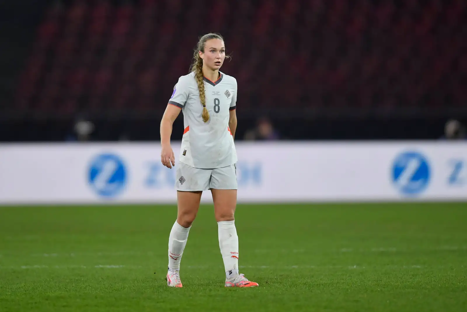 Alexandra Jóhannsdóttir í leik með íslenska kvennalandsliðinu í fótbolta gegn Sviss í Þjóðadeild Evrópu árið 2025.