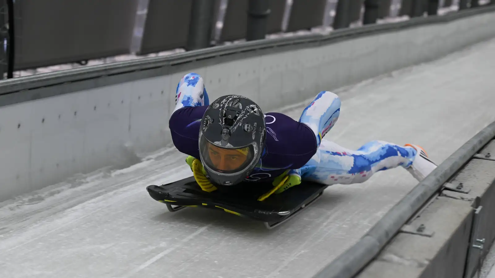 Sleðahjálmur til minningar um úkraínskt íþróttafólk bannaður