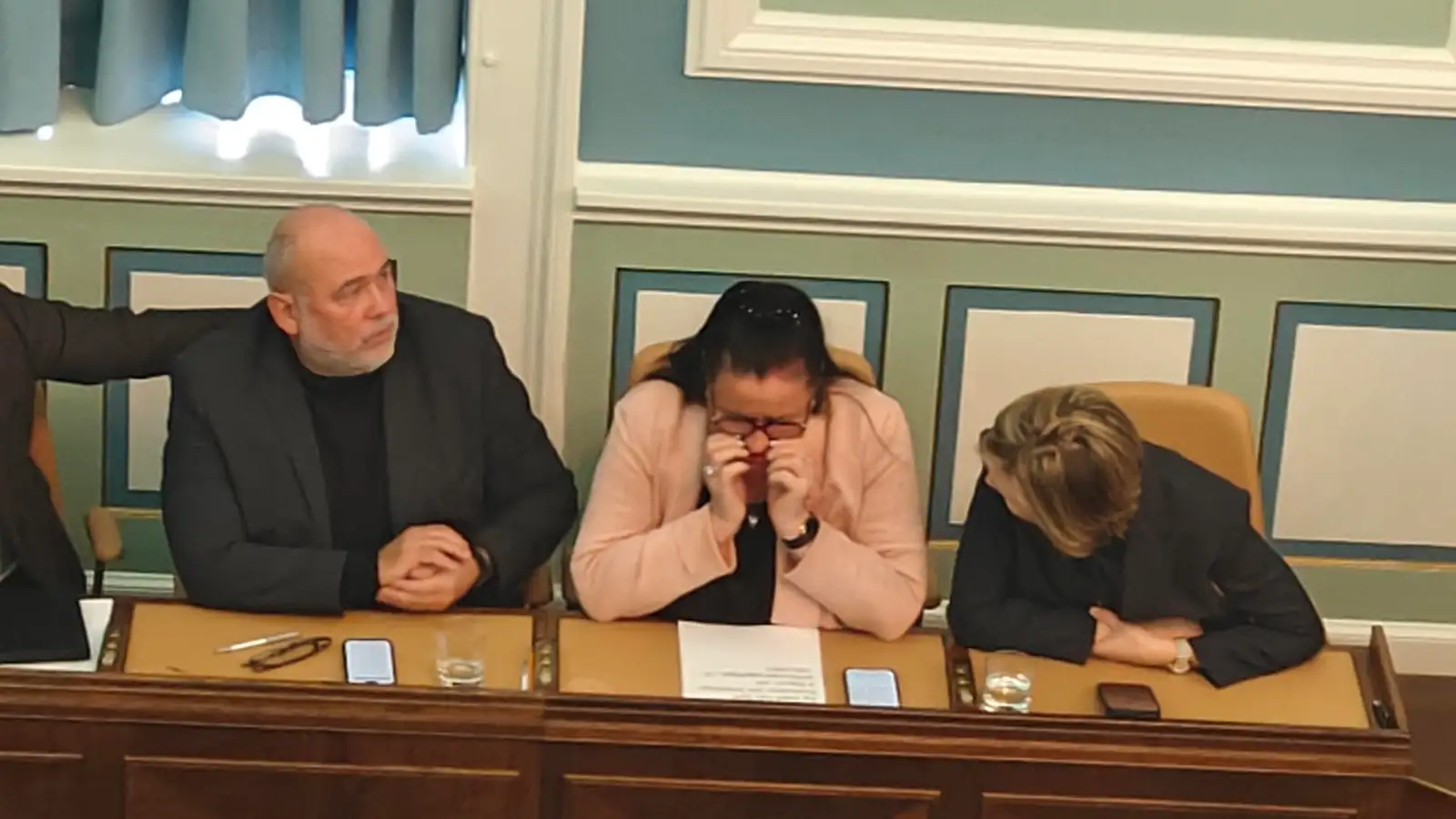 Félagsmálaráðherra grét í upphafi atkvæðagreiðslu um réttindi fatlaðs fólks