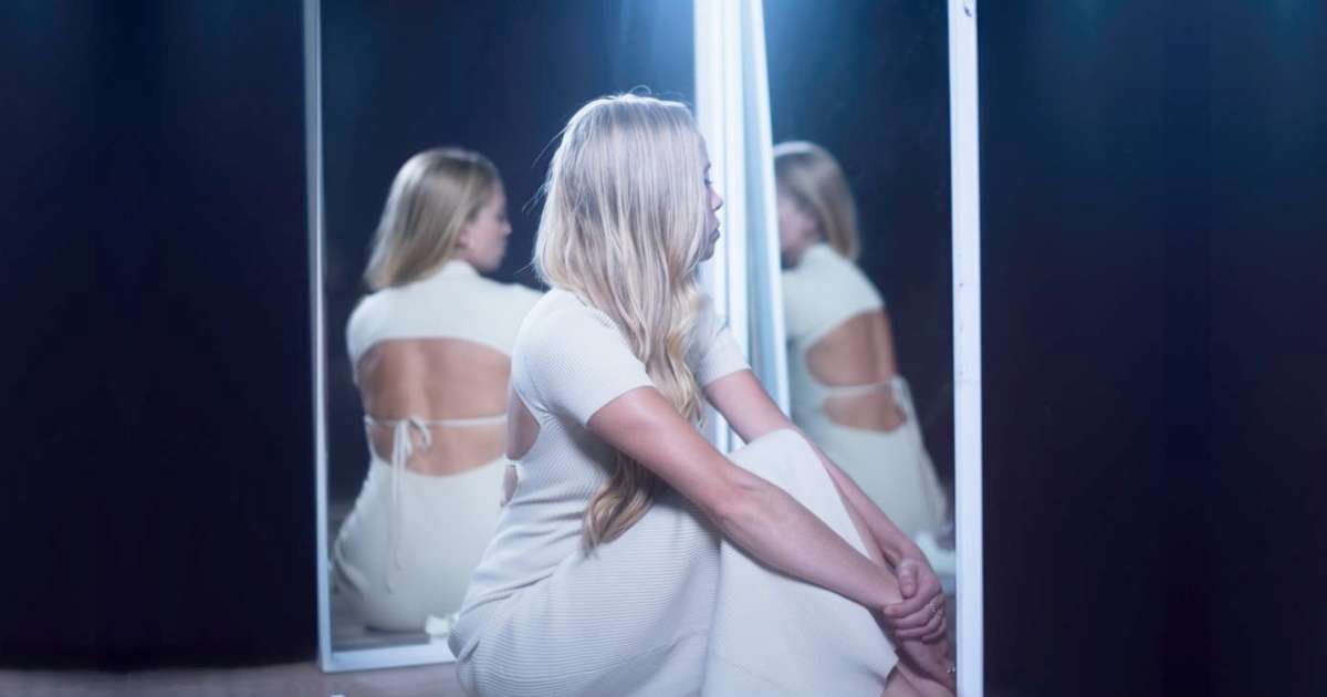 Silja Rós skoðar fortíðina - RÚV.is