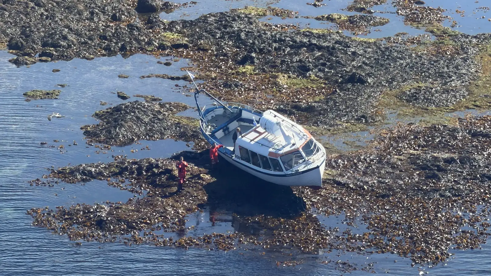 Laus af strandstað við Akurey