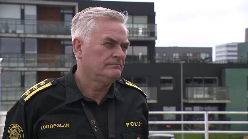 Úlfar Lúðvíksson, police chief in Suðurnes, outside Efstaleiti 1.