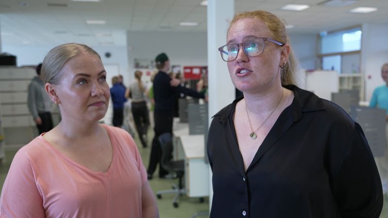 Yosh qizlarning samimiy fotosuratlari