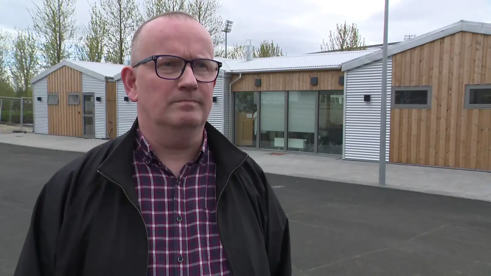 Vill endurvekja Ríkisútgáfu námsbóka