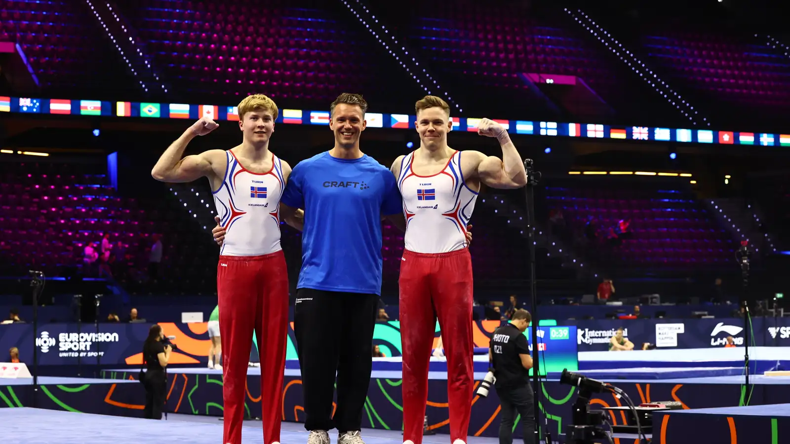Ágúst Ingi and Dagur Kári get ready for the World Cup