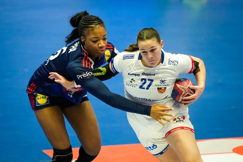 Úr leik Íslands gegn Frakklandi á HM kvenna í handbolta í 2023