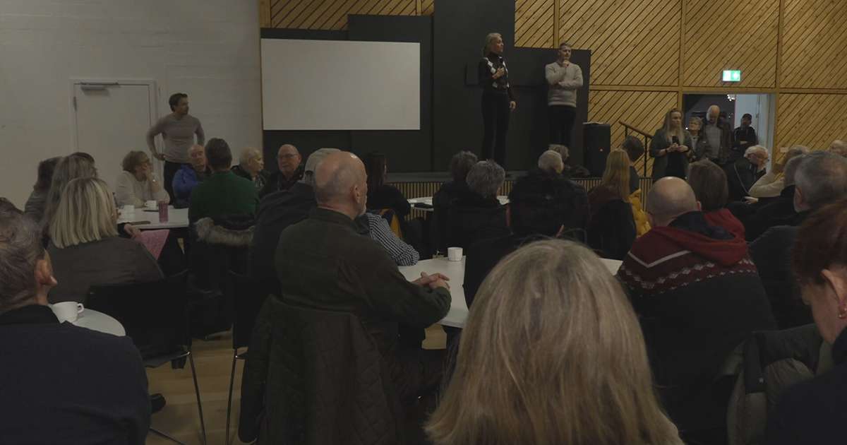Demand for transport plan change - RÚV.is