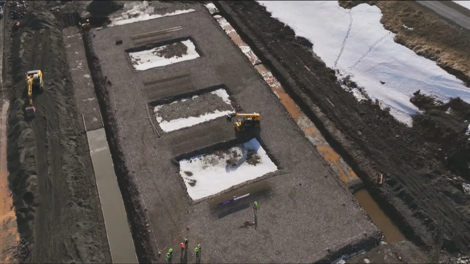 Fyrsta skóflustungan að kalkþörungaverksmiðju tekin í Súðavík