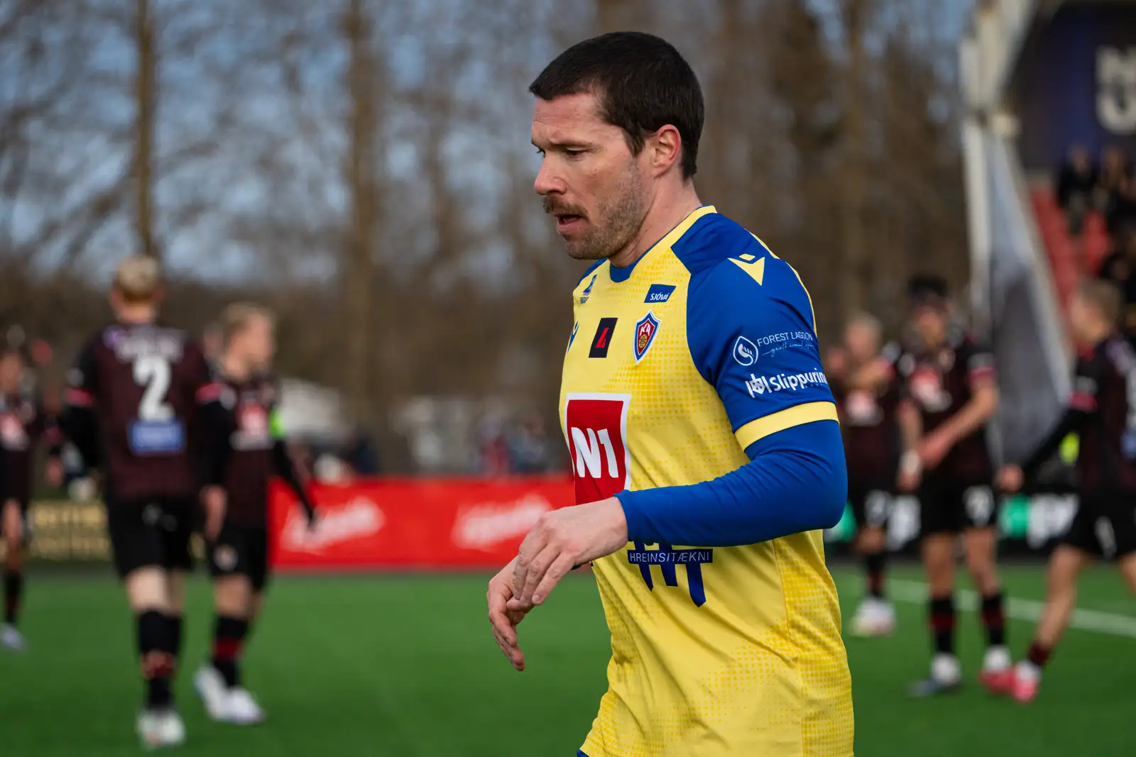 Úr leik Víkings gegn KA í Bestu deild karla í fótbolta 13. apríl 2025.