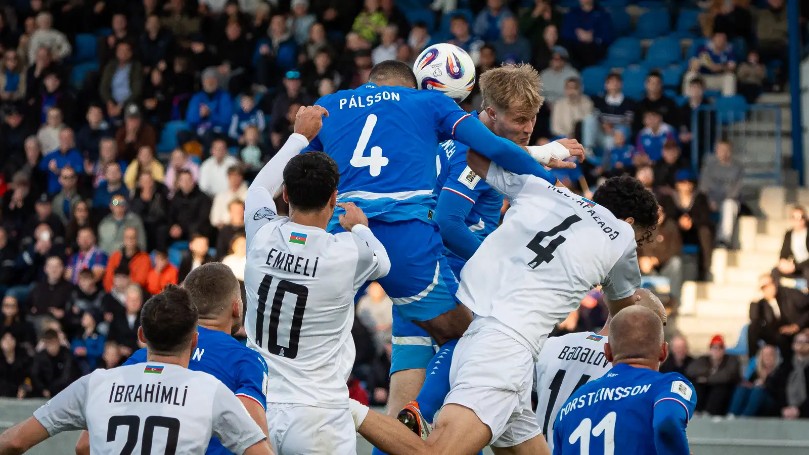 Umræða um miðvarðakrísu í íslenskum fótbolta