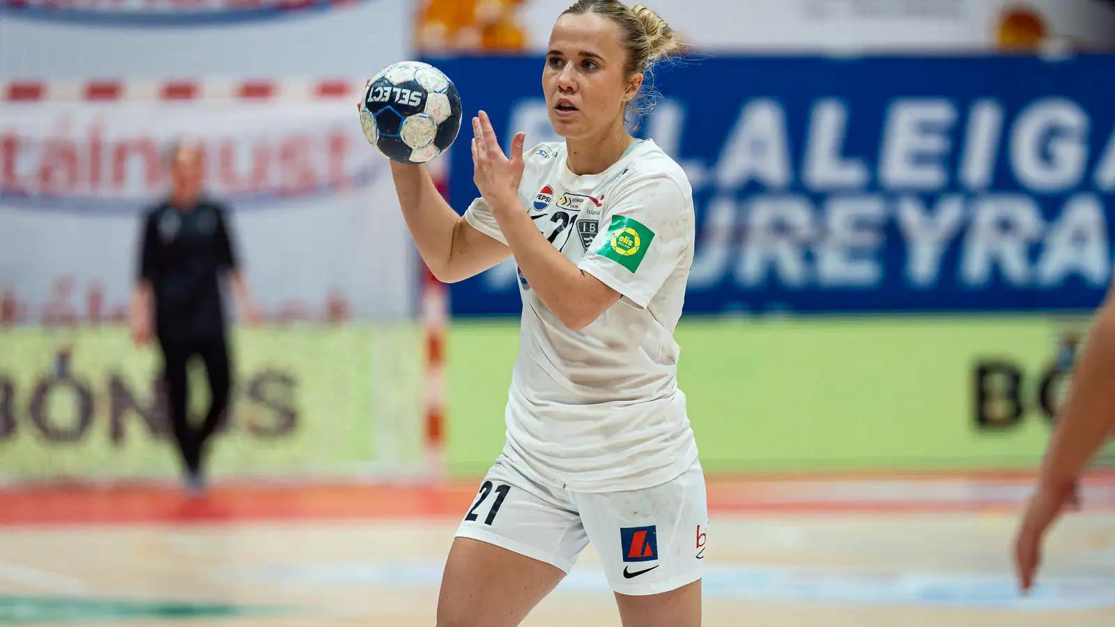 ÍBV vann 13 marka sigur á KA/Þór