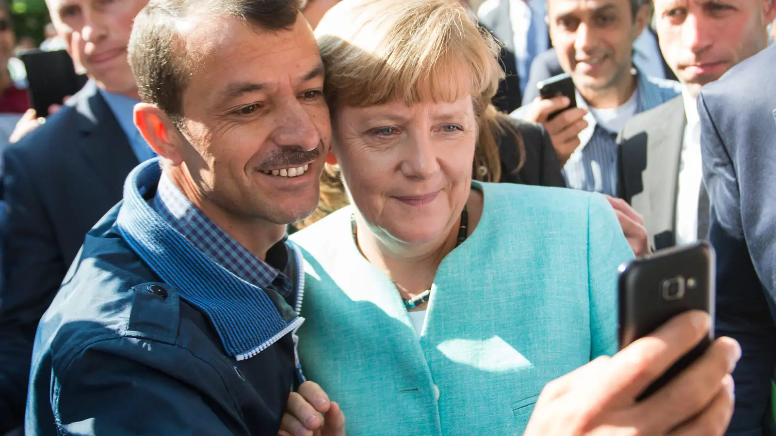„Við getum það“: 10 ár síðan Merkel bauð flóttamenn velkomna með fleygum orðum